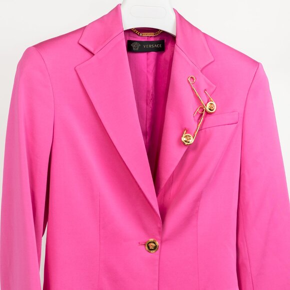 Versace SS20 Fuchsia Satin Safety Pin Detail Blazer - Picture 4 of 14